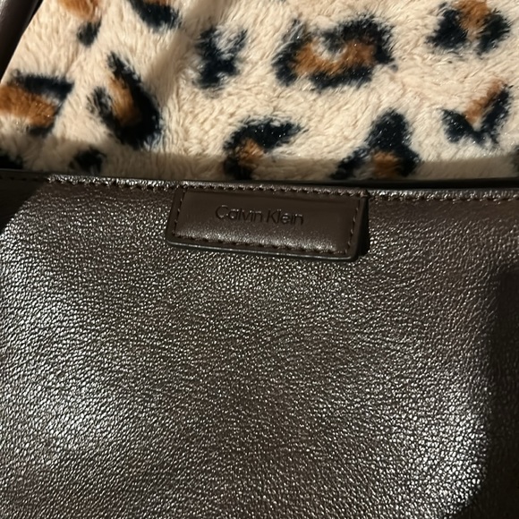 Calvin Klein Ash Tote with Magnetic Snap - Picture 7 of 7